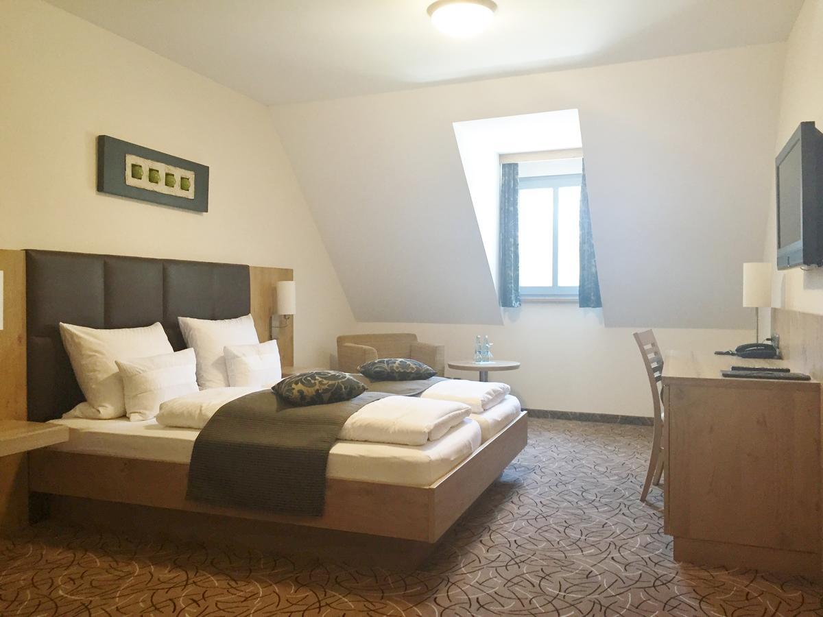 Hotel Glutschaufel Эшенбах Экстерьер фото