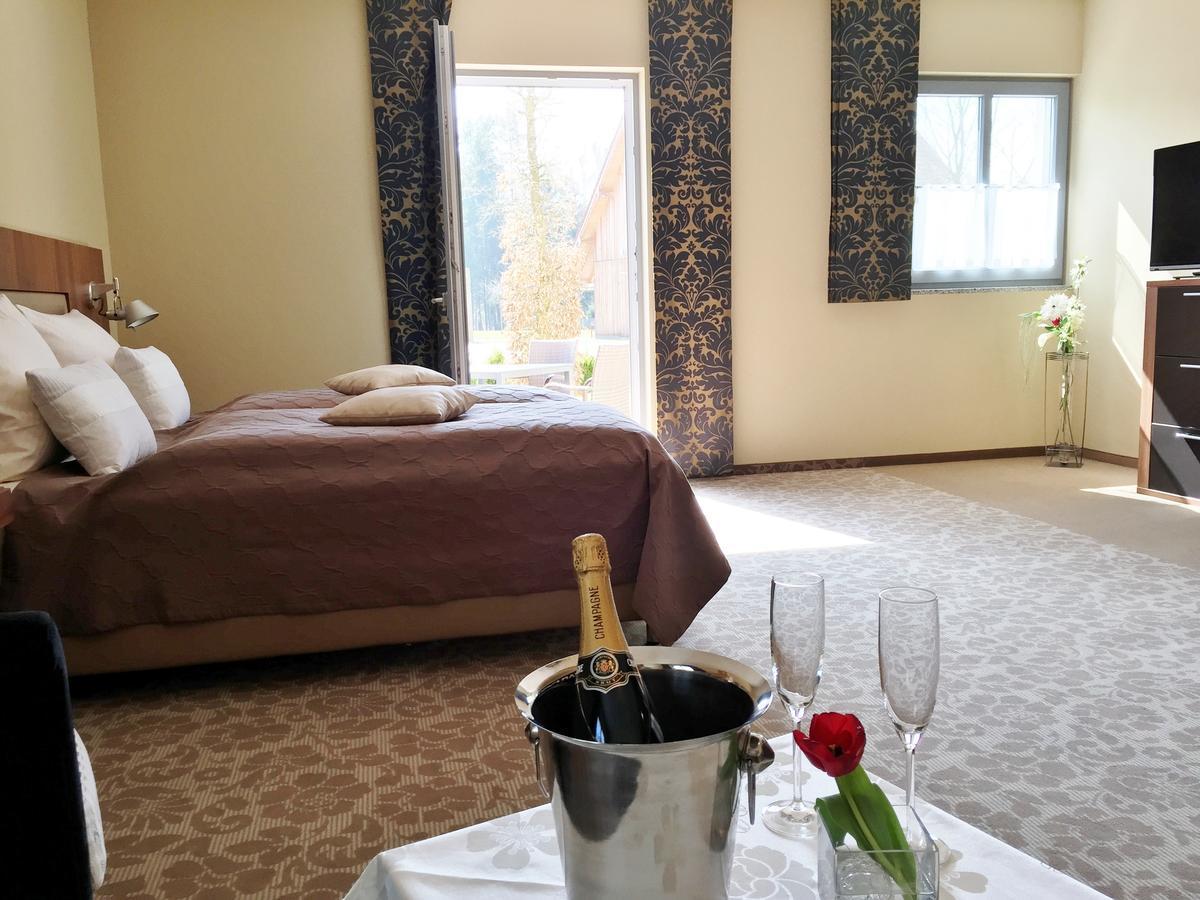 Hotel Glutschaufel Эшенбах Номер фото
